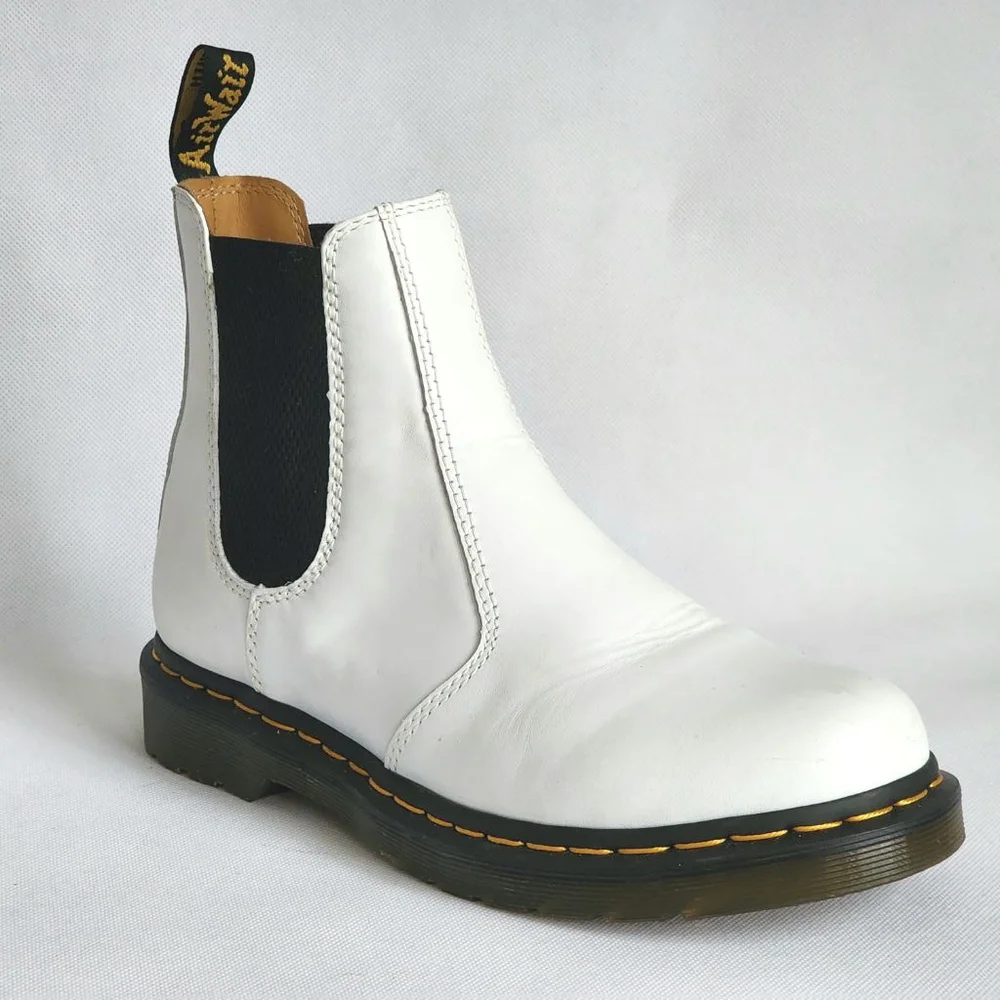 DR. MARTENS 2976 Yellow Stitch Smooth Leather White‎ Chelsea Ankle Boots Size 8